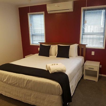 Trendy Bungalow In The Heart Of Rotorua Luaran gambar